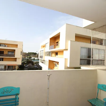 דירה Lumineux Avec Balcon Expose Sud, Equipe Et Classe 2 Etoiles. - Fr-1-553-139
